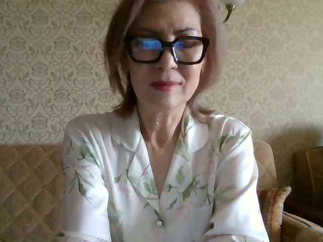 ElegantLady00 webcam