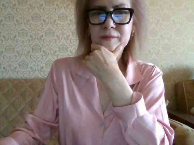 ElegantLady00 webcam