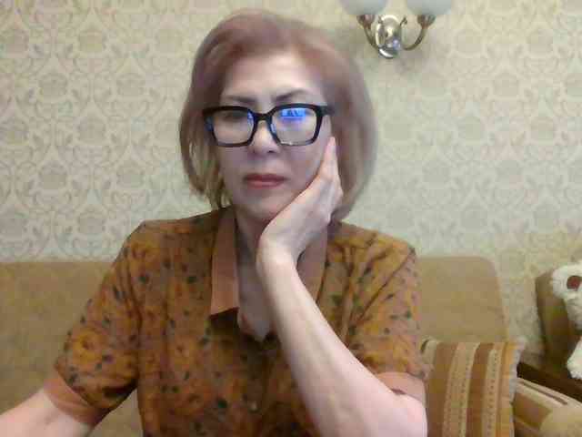 ElegantLady00 webcam