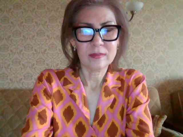 ElegantLady00 webcam