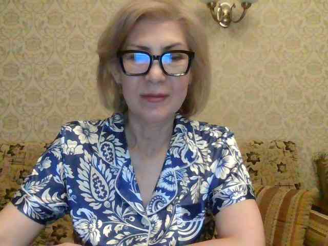 ElegantLady00 webcam