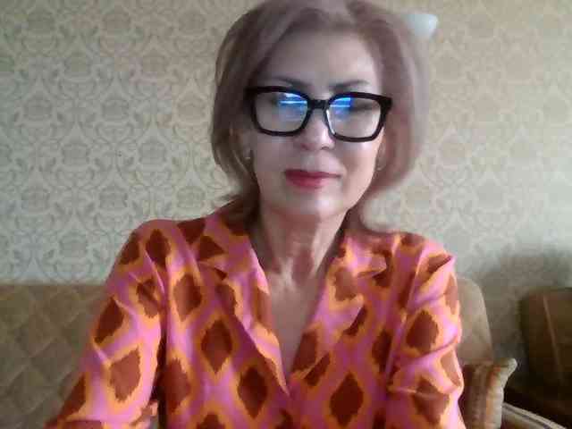 ElegantLady00 webcam