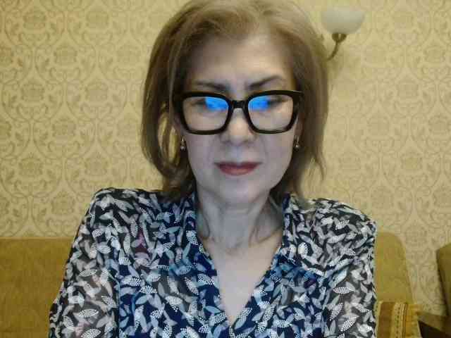 ElegantLady00 webcam