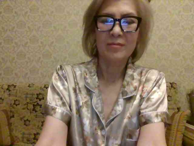 ElegantLady00 webcam