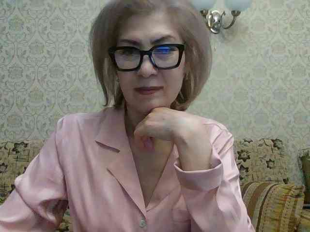 ElegantLady00 webcam