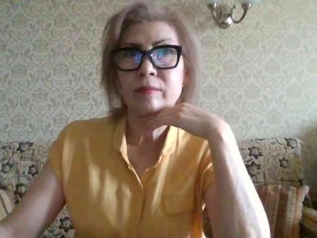 ElegantLady00 webcam