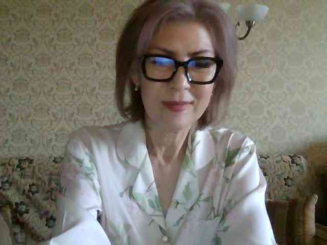 Elegant00Lady Elegant00Lady