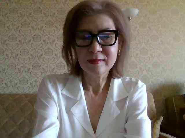 ElegantLady00 webcam