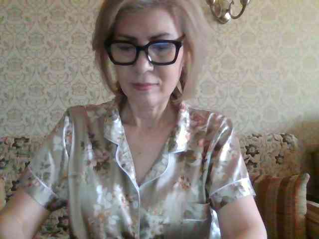 ElegantLady00 webcam
