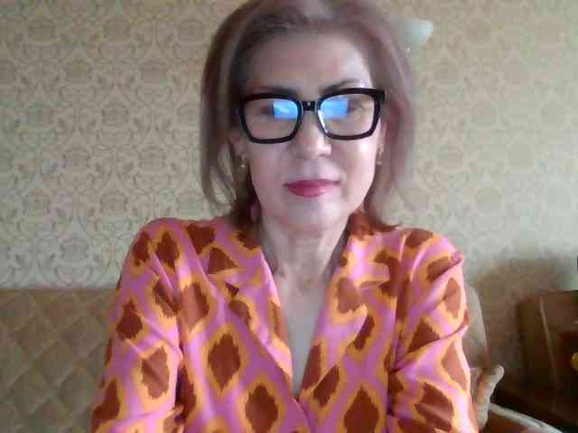 ElegantLady00 webcam