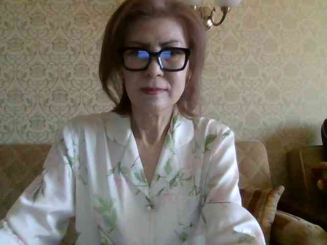 ElegantLady00 webcam