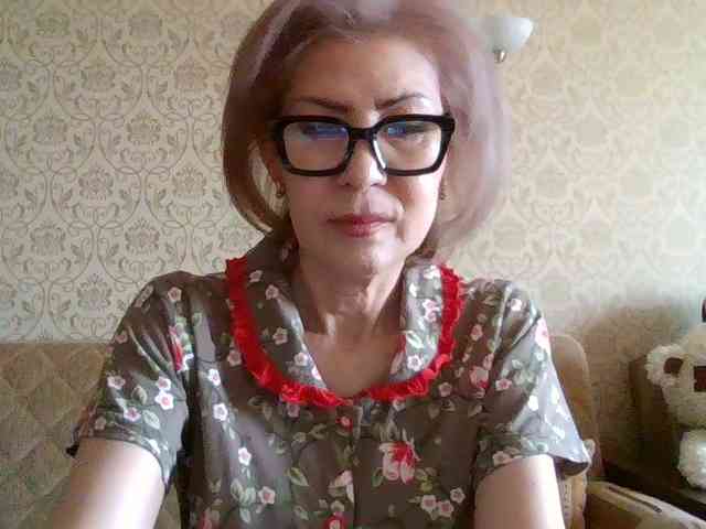 ElegantLady00 webcam