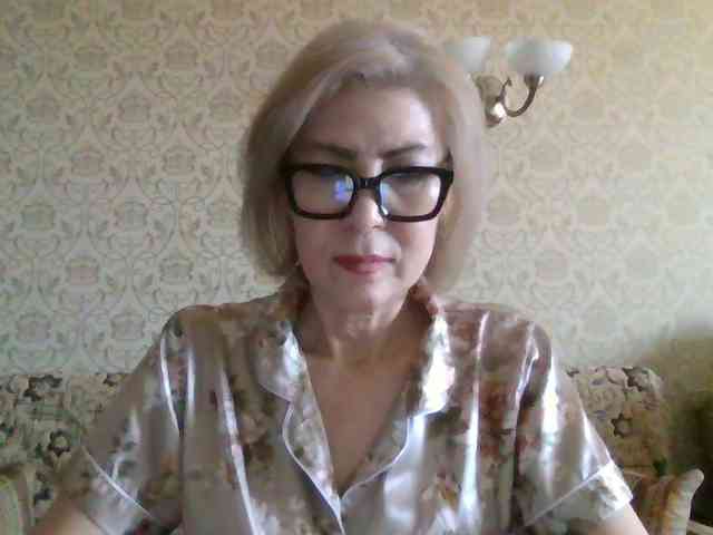 ElegantLady00 webcam