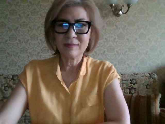 ElegantLady00 webcam