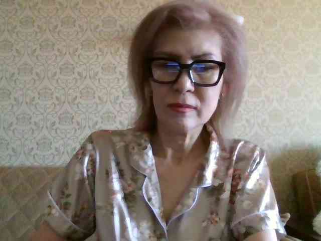 ElegantLady00 webcam