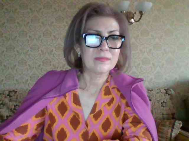 Elegant00Lady