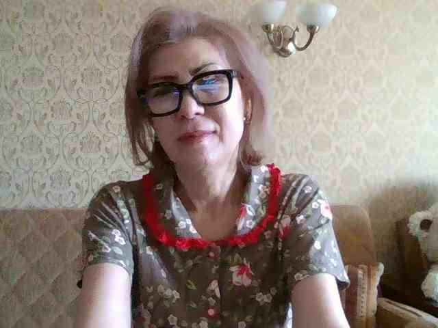 ElegantLady00 webcam
