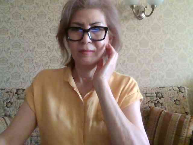 ElegantLady00 webcam