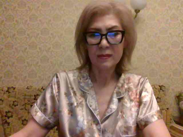 ElegantLady00 webcam