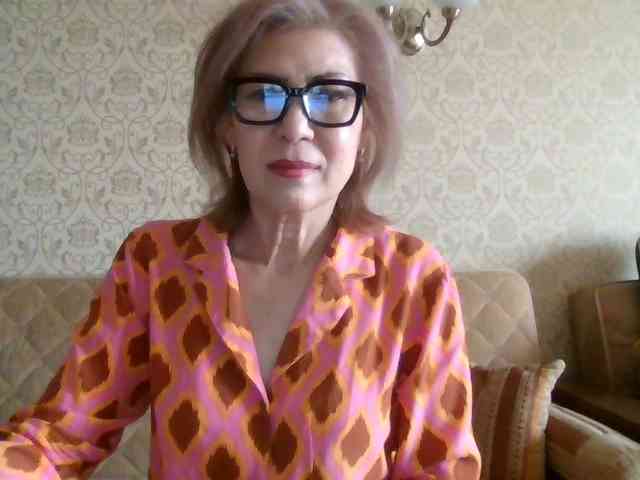 ElegantLady00 webcam