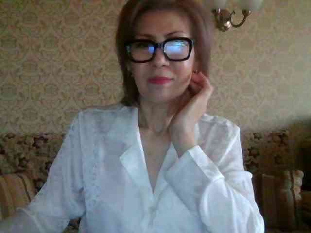 Elegant00Lady