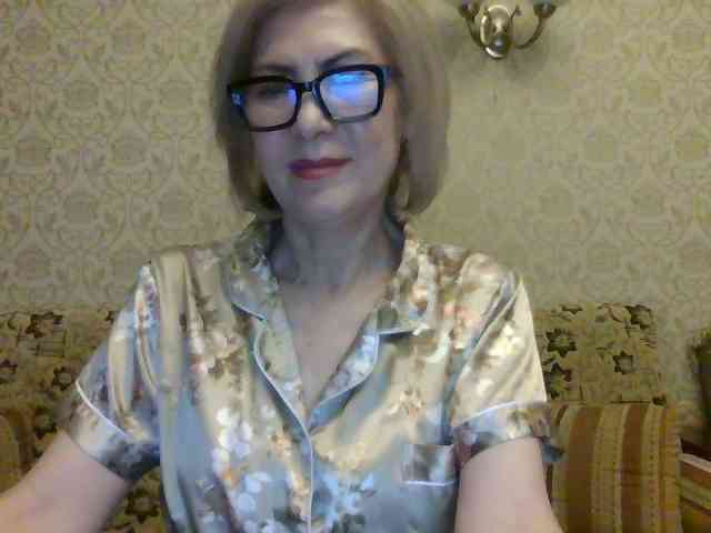 ElegantLady00 webcam