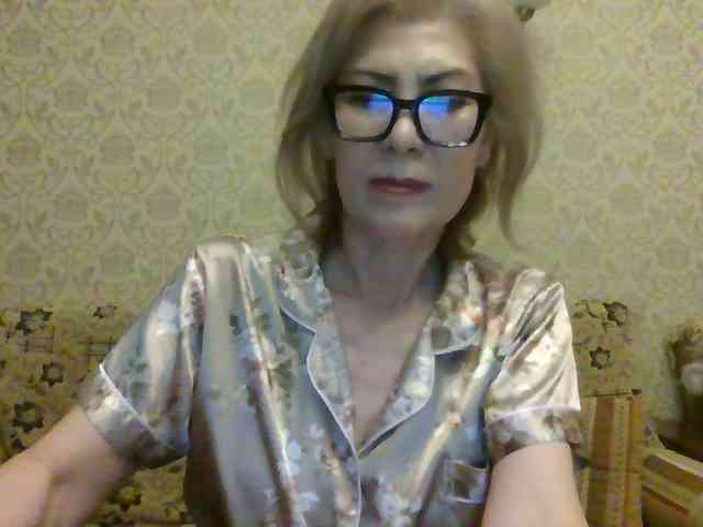 ElegantLady00 webcam