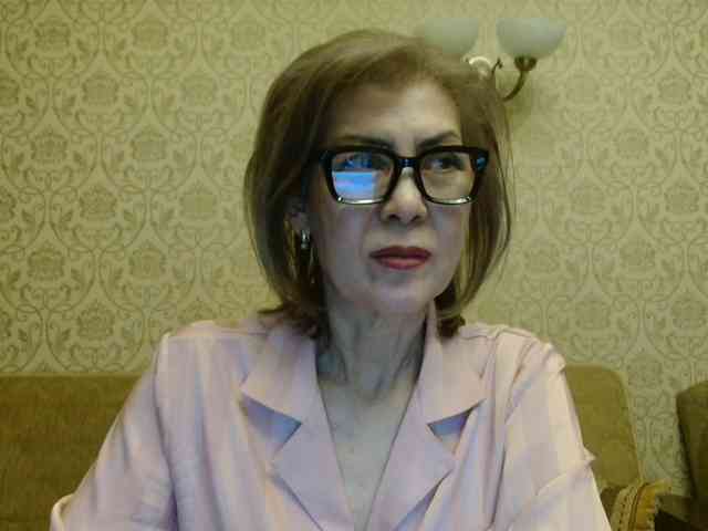 ElegantLady00 webcam