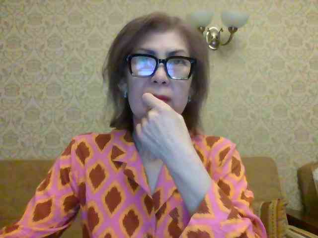 ElegantLady00 webcam