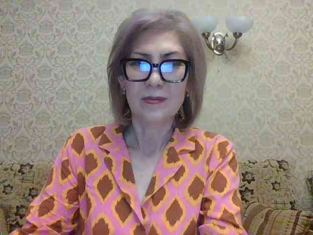 ElegantLady00 webcam