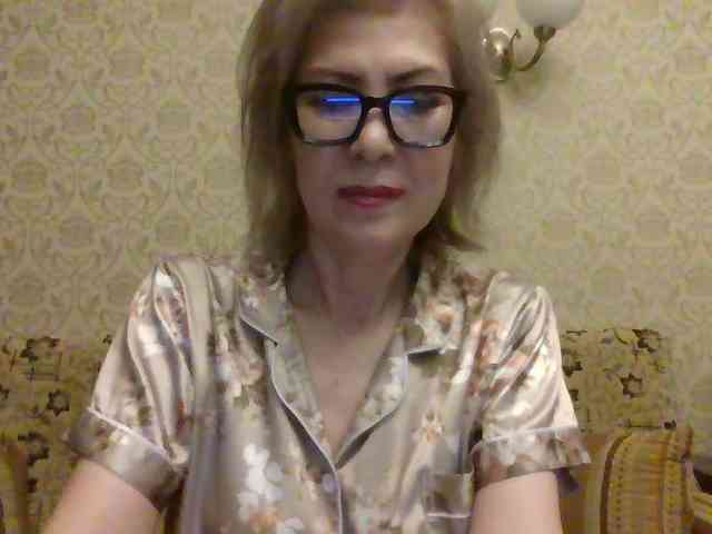 ElegantLady00 webcam