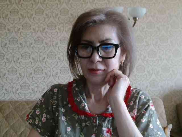 ElegantLady00 webcam