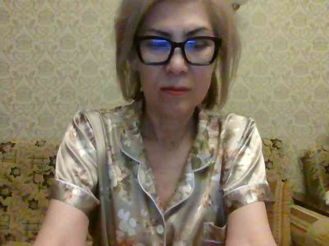 ElegantLady00 webcam