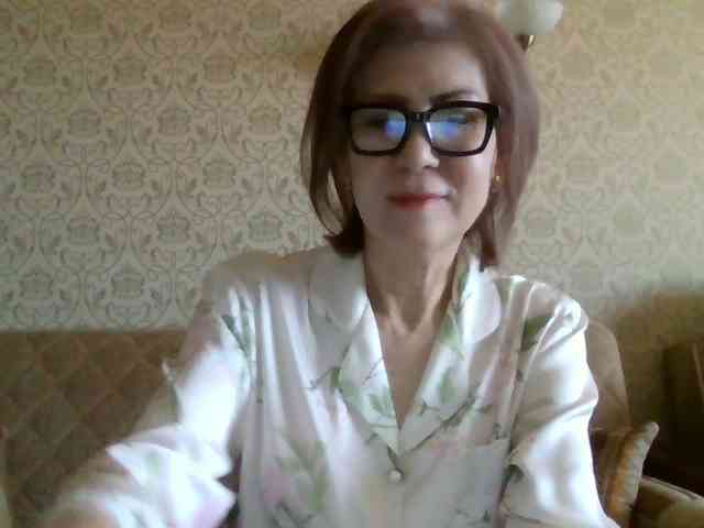 ElegantLady00 webcam