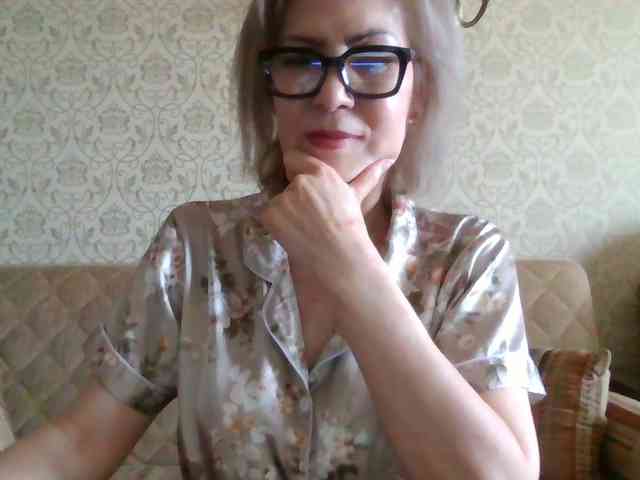 ElegantLady00 webcam