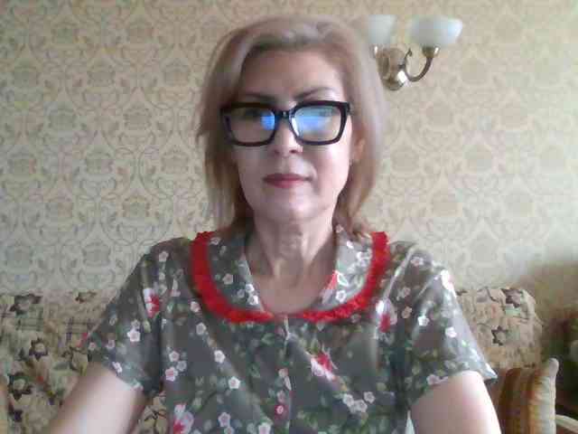 ElegantLady00 webcam