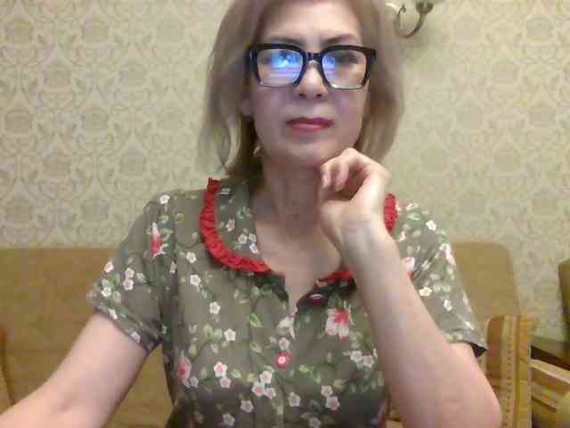ElegantLady00 webcam