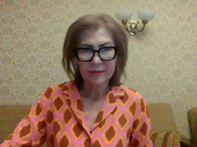 ElegantLady00 webcam