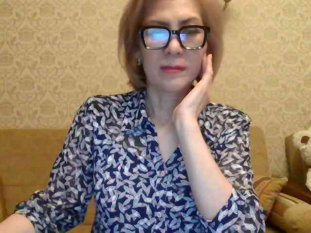 ElegantLady00 webcam