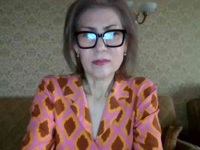 ElegantLady00 webcam