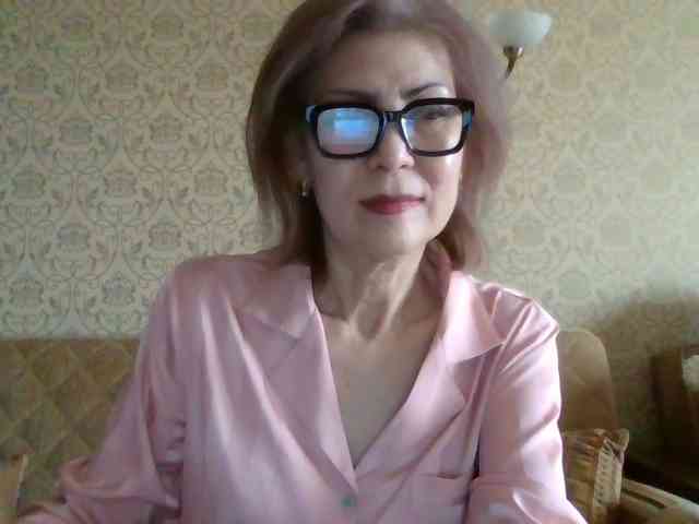 ElegantLady00 webcam