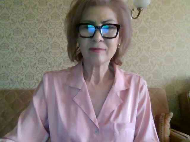 ElegantLady00 webcam