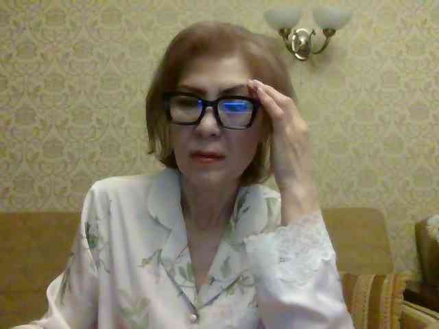 ElegantLady00 webcam