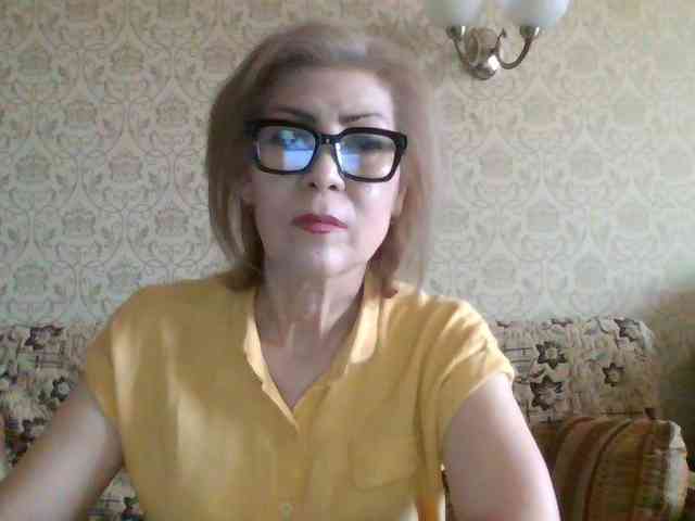 ElegantLady00 webcam