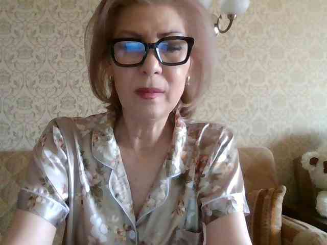 ElegantLady00 webcam
