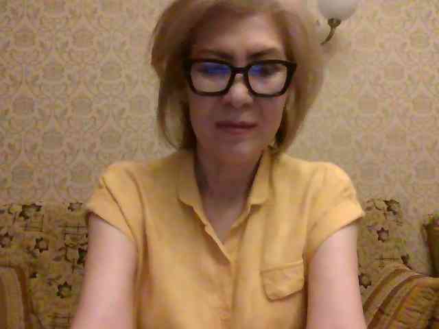 ElegantLady00 webcam