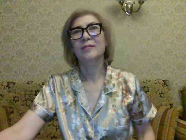 ElegantLady00 webcam