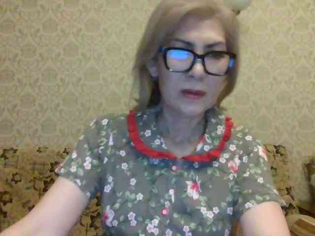 ElegantLady00 webcam