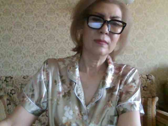 ElegantLady00 webcam