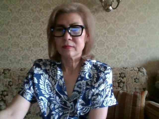 ElegantLady00 webcam